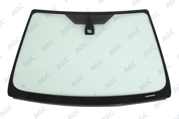FORD FOCUS II 2004- лобовое стекло, место под датчик дождя, окно под VIN, нижний молдинг от Asahi